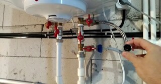 Установка накопительного водонагревателя в Михайловке в октябре